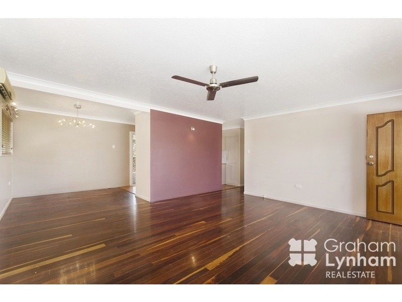 18 Hall Street, Kirwan QLD 4817