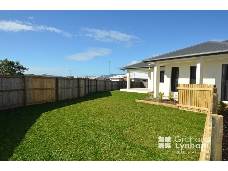 1 Blaise Court, Mount Louisa QLD 4814