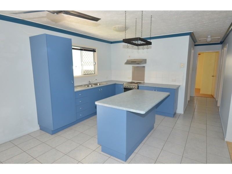 Railway Estate QLD 4810