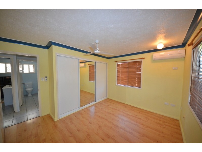 Railway Estate QLD 4810