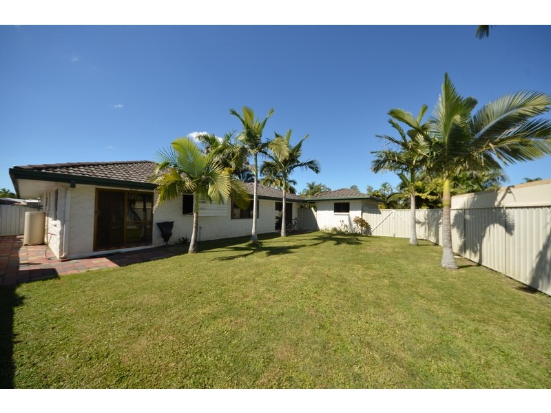 6 Salisbury Crescent, Kirwan QLD 4817