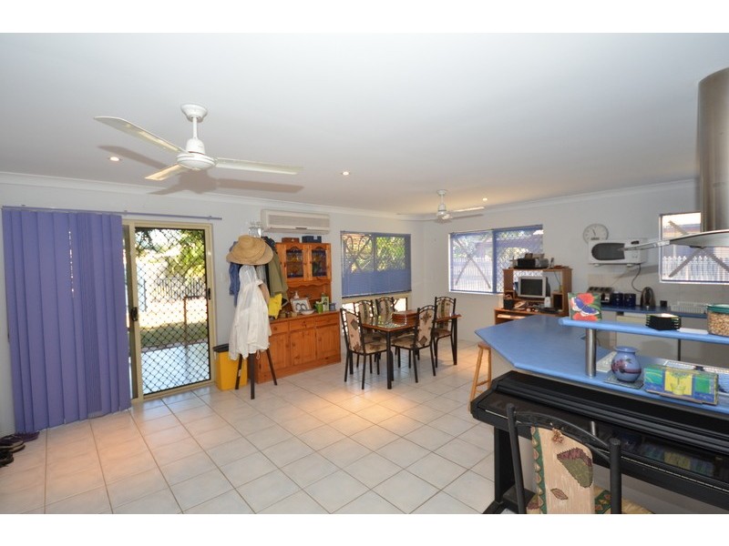 67  Estuary Parade, Douglas QLD 4814