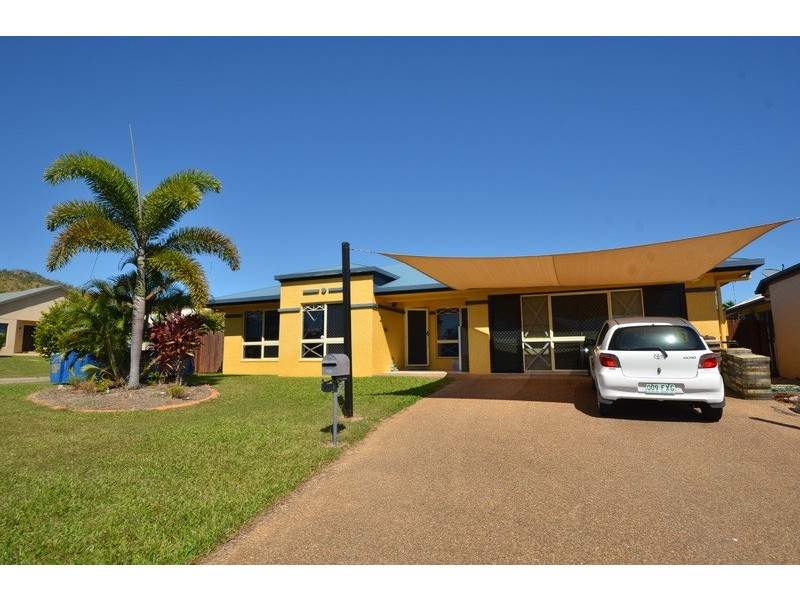 67  Estuary Parade, Douglas QLD 4814