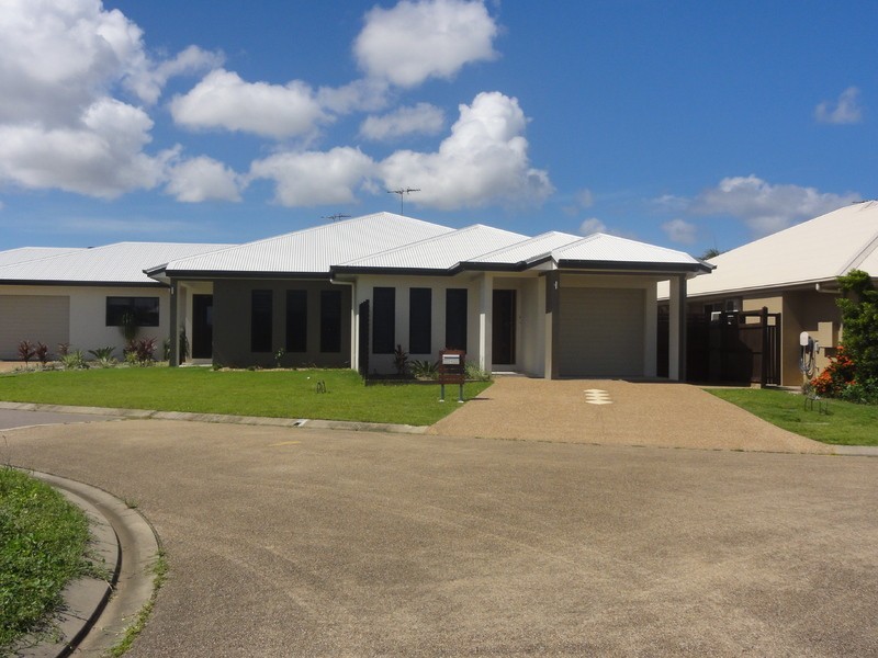 60 Phoenix Parade, Kirwan QLD 4817