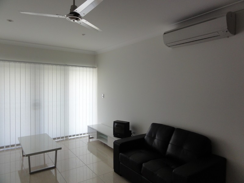 60 Phoenix Parade, Kirwan QLD 4817