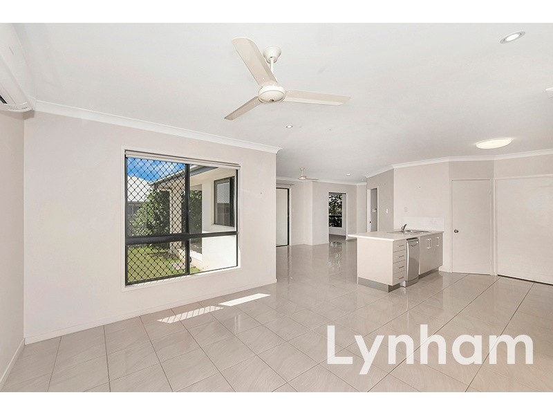 26 Pincer Court, Bushland Beach QLD 4818