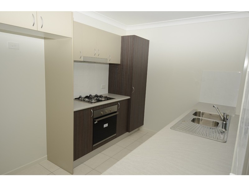 52 Blue Wren Drive, Kelso QLD 4815