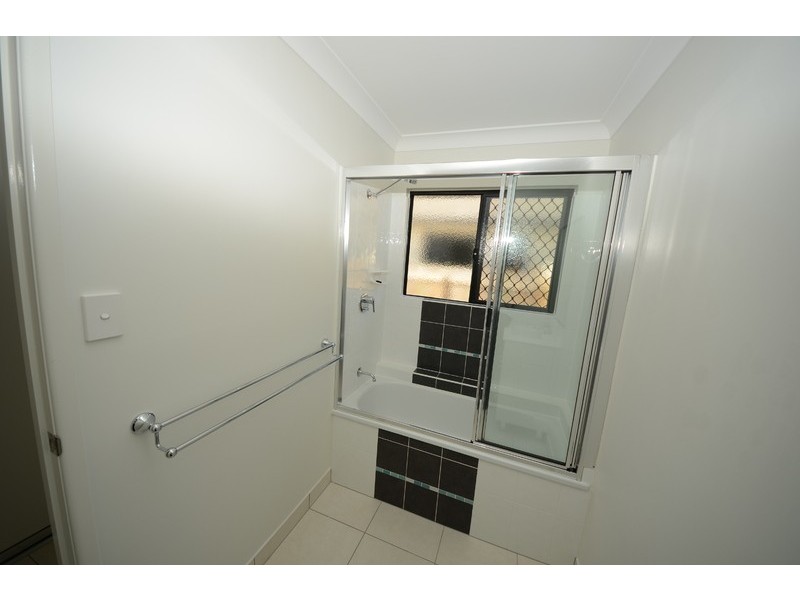 52 Blue Wren Drive, Kelso QLD 4815