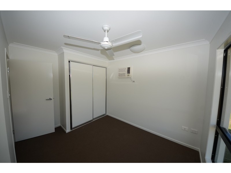 52 Blue Wren Drive, Kelso QLD 4815