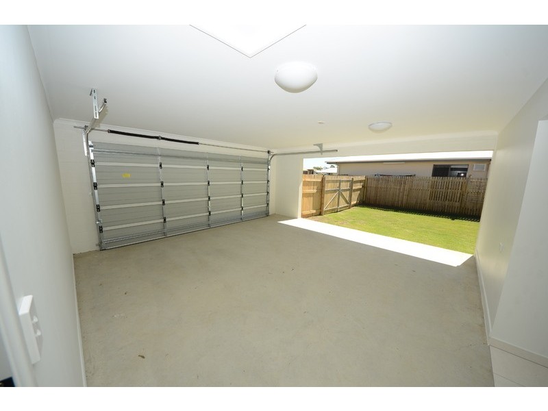 52 Blue Wren Drive, Kelso QLD 4815