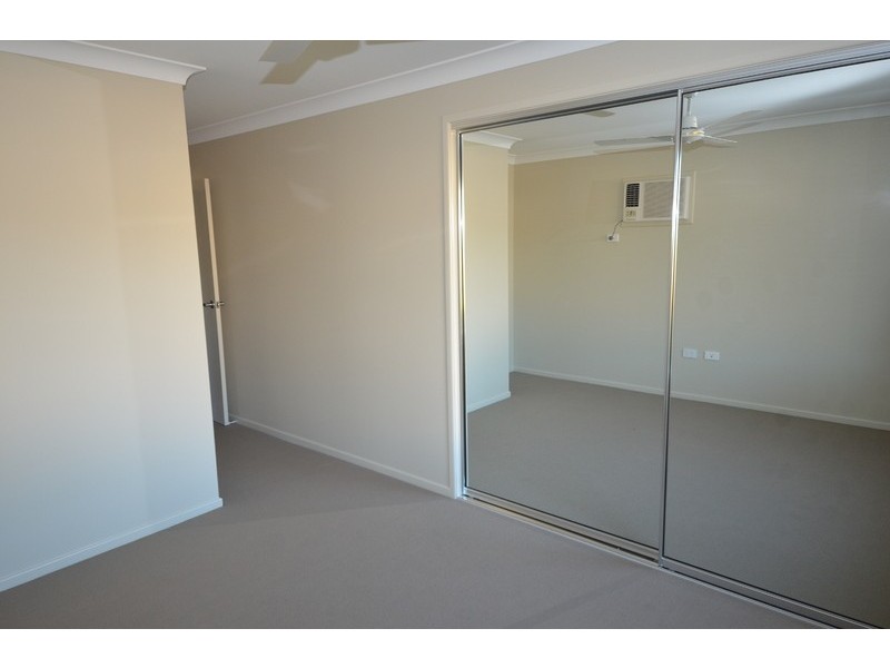 60  Blue Wren Drive, Kelso QLD 4815