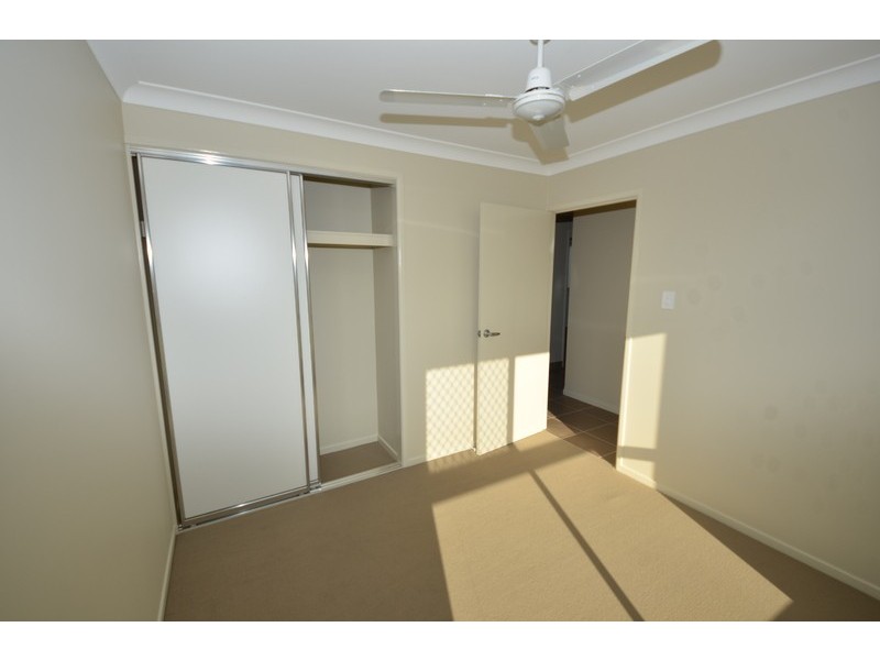 60  Blue Wren Drive, Kelso QLD 4815