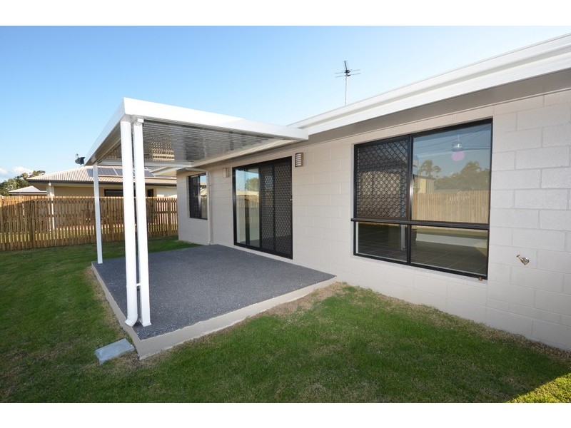 60  Blue Wren Drive, Kelso QLD 4815