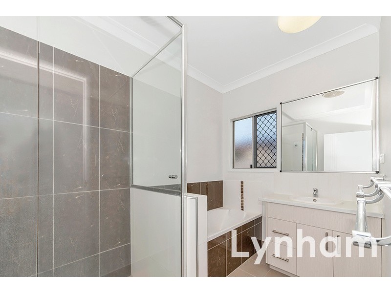 16 Springbrook Parade, Idalia QLD 4811