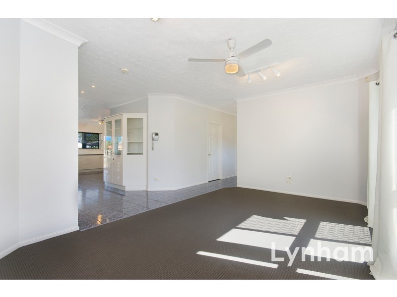 11 Avon Avenue, Kirwan QLD 4817