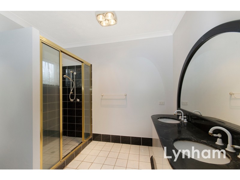 11 Avon Avenue, Kirwan QLD 4817