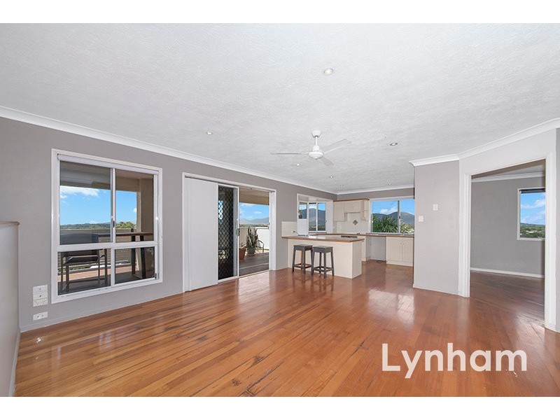 9/18 High Vista Drive, Mount Louisa QLD 4814