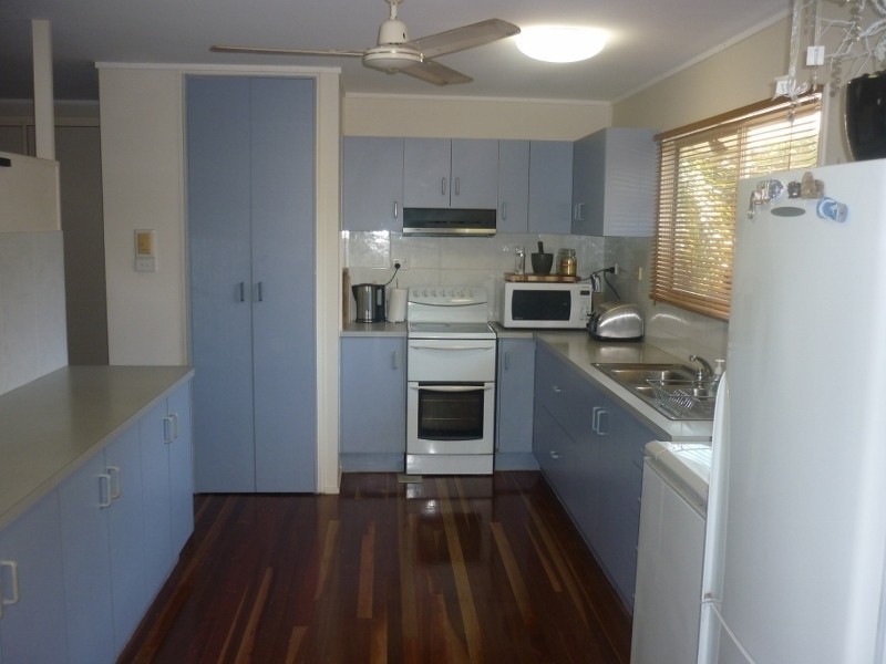 9 Pelican Avenue, Condon QLD 4815