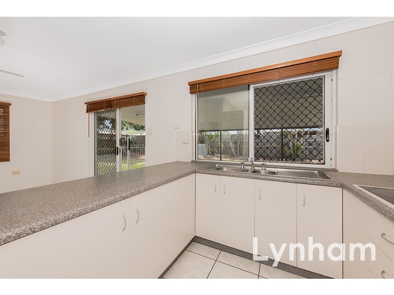 8 Faulkner Street, Burdell QLD 4818