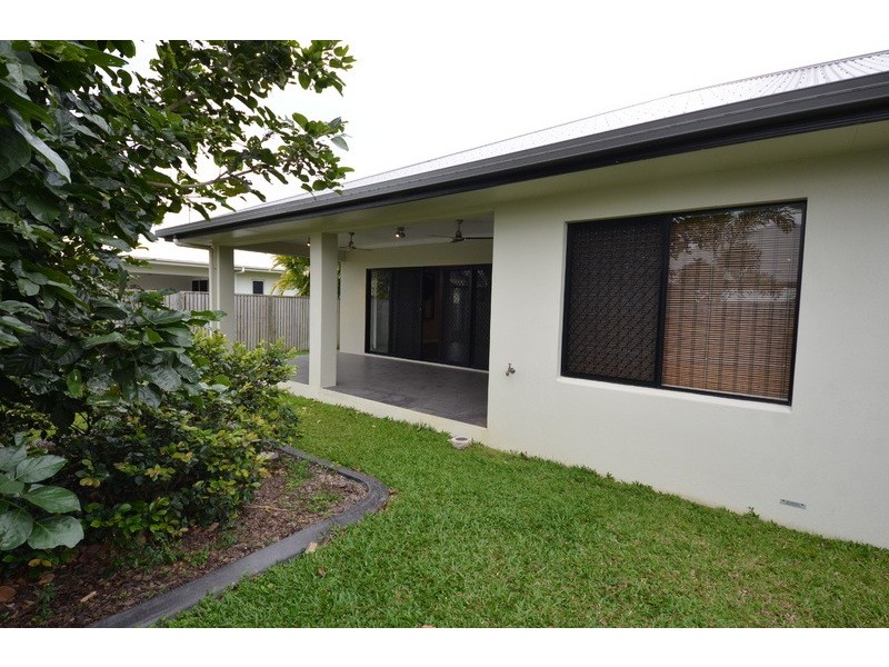 7 Arafura Close, Burdell QLD 4818