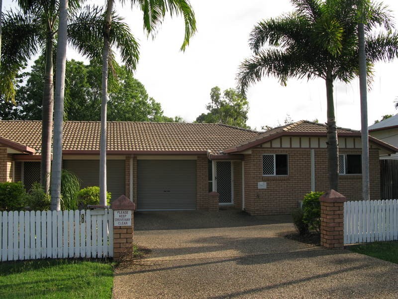 3/8 Derby Street, Pimlico QLD 4812