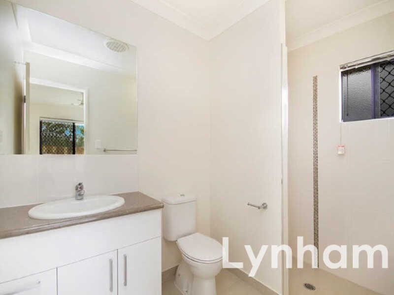 33 Pongamia Parade, Mount Low QLD 4818