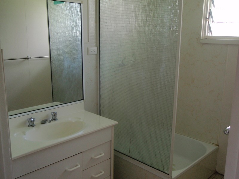 2/41 Burramugga Crescent, Kirwan QLD 4817