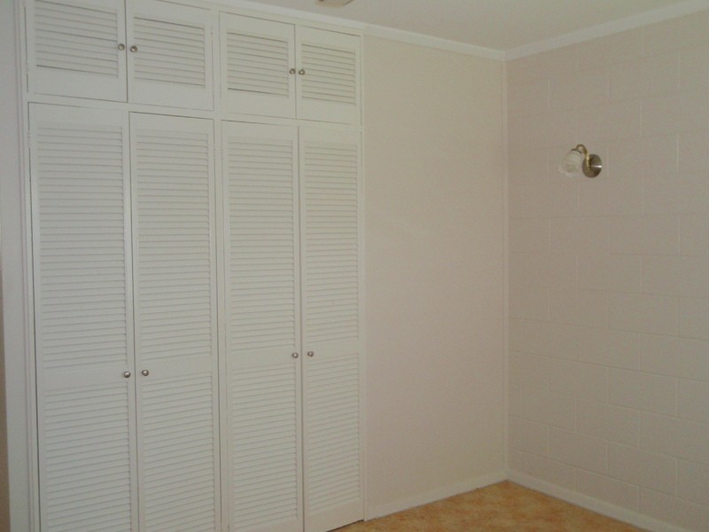 2/41 Burramugga Crescent, Kirwan QLD 4817