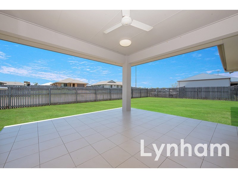 26 Limerick Way, Mount Low QLD 4818