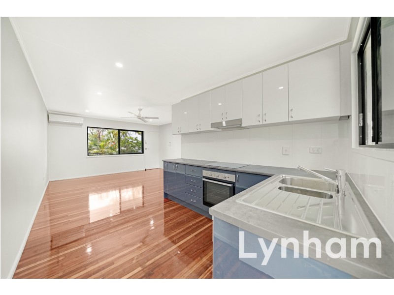 1/9 Roberts Street, Hermit Park QLD 4812