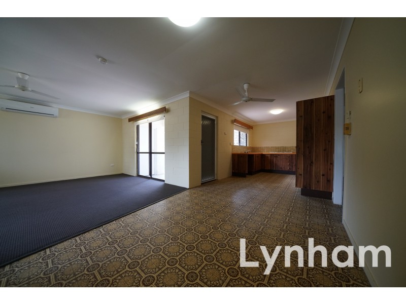 1 Julia Street, Kirwan QLD 4817