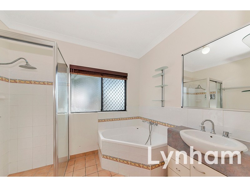 1 Saratoga Close, Kirwan QLD 4817