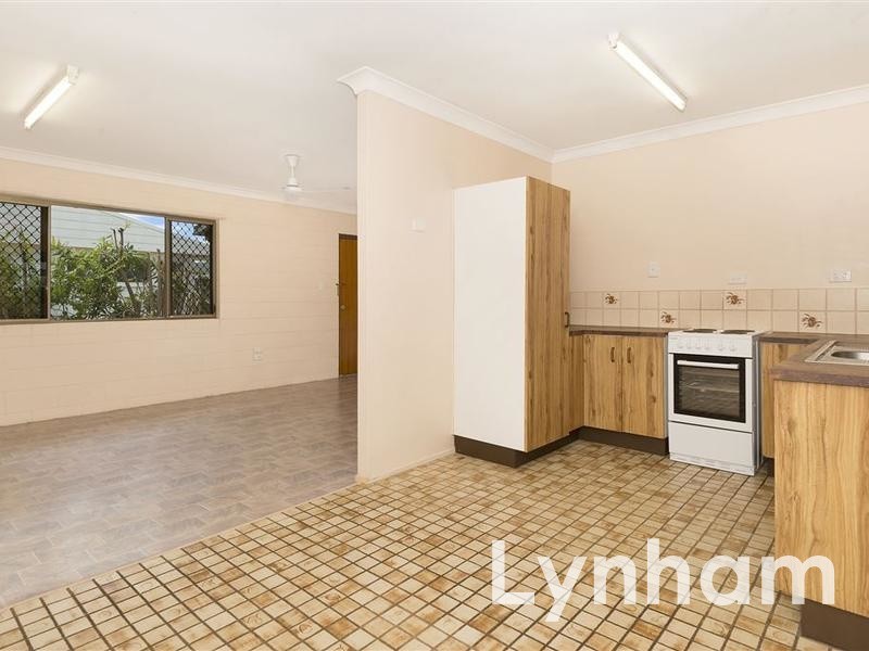 1/4 Teresa Street, Rasmussen QLD 4815