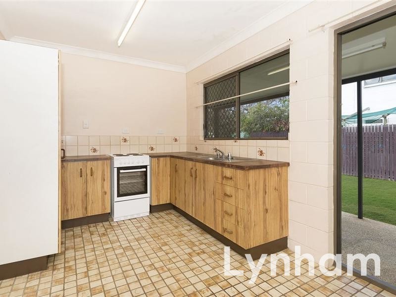 1/4 Teresa Street, Rasmussen QLD 4815