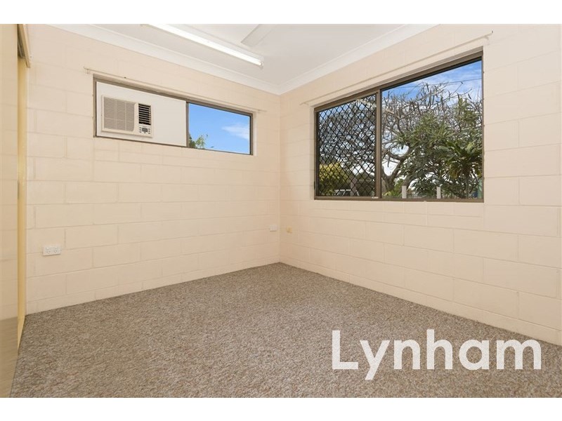 1/4 Teresa Street, Rasmussen QLD 4815