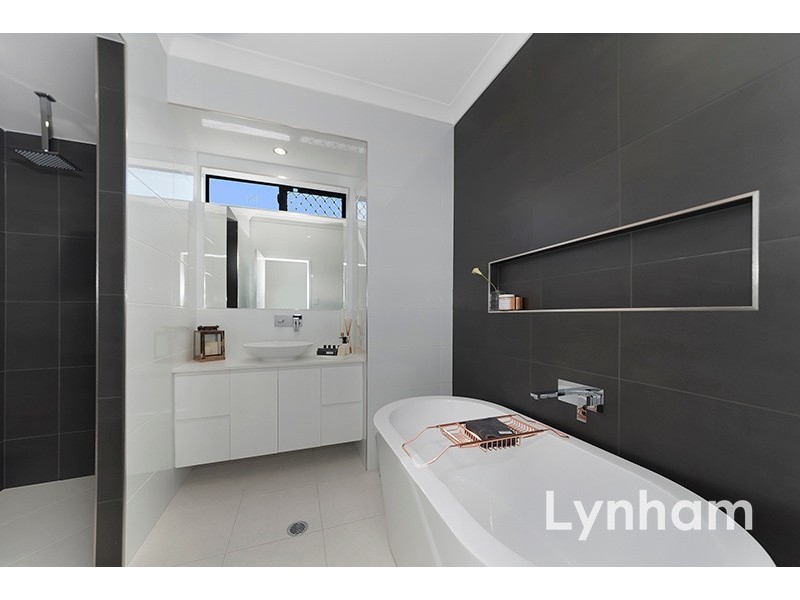 27 Swanlea Circuit, Bohle Plains QLD 4817