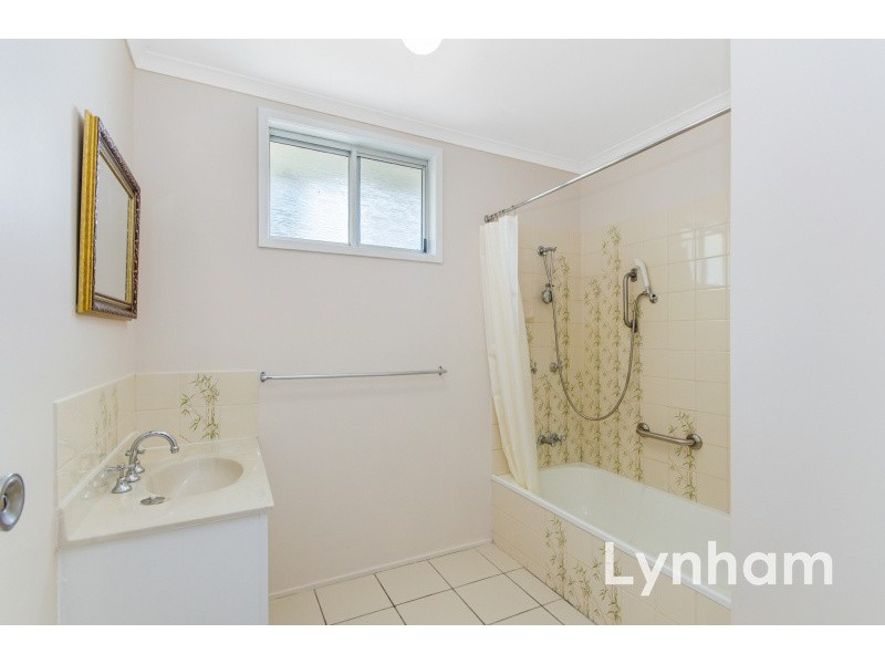 32 Valencia Street, Cranbrook QLD 4814