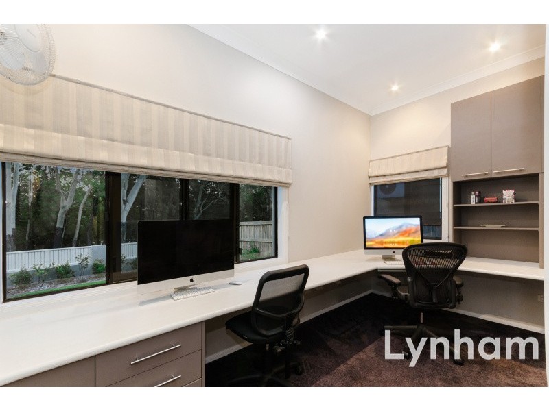 7 Yale Close, Douglas QLD 4814