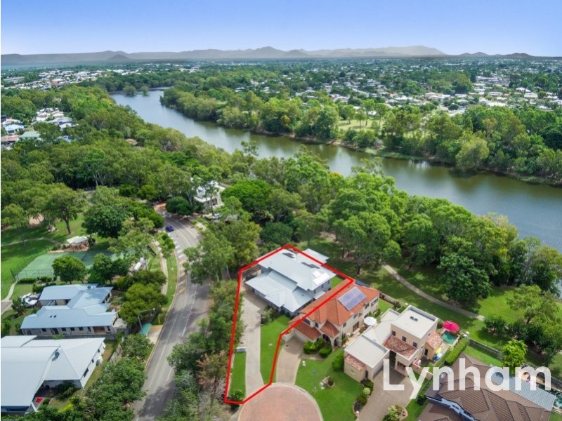 7 Yale Close, Douglas QLD 4814