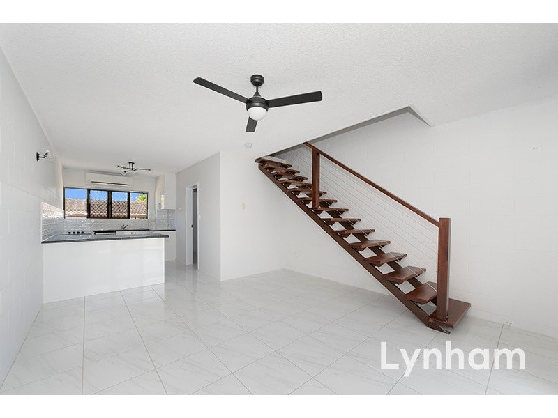 6/25 Roberts Street, Hermit Park QLD 4812