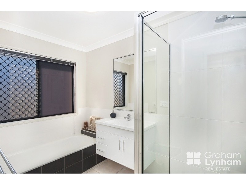 16 Nima Street, Burdell QLD 4818