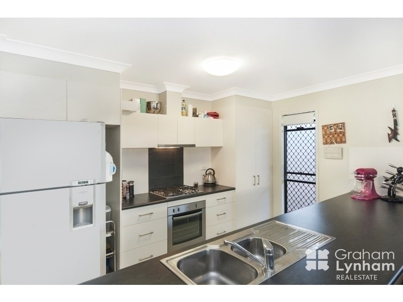 16 Nima Street, Burdell QLD 4818