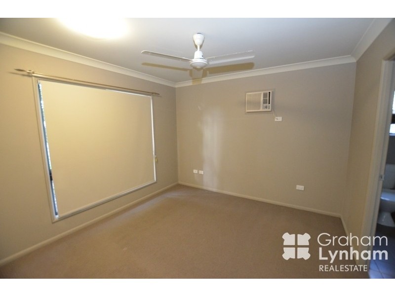 8 Carswell Avenue, Kirwan QLD 4817