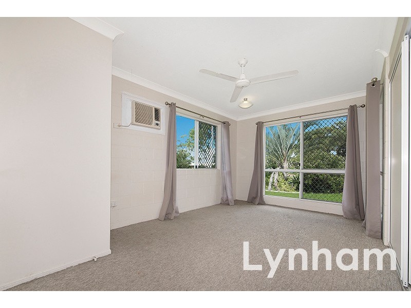 4 Rhyl Court, Mount Low QLD 4818