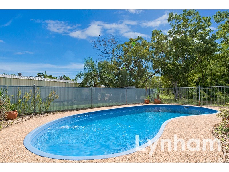 4 Rhyl Court, Mount Low QLD 4818