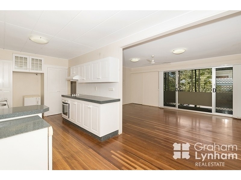 4 Rodney Place, Condon QLD 4815