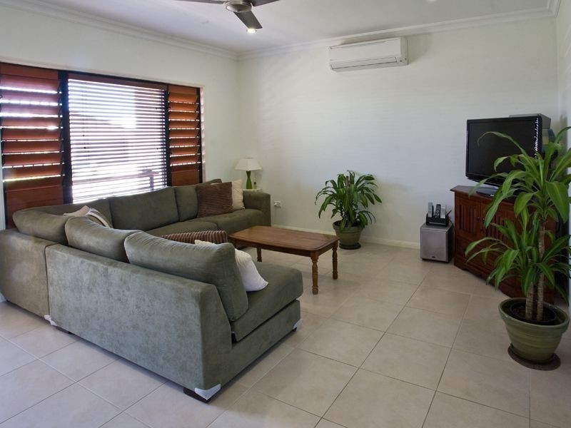 37  Mannikin Way, Bohle Plains QLD 4817