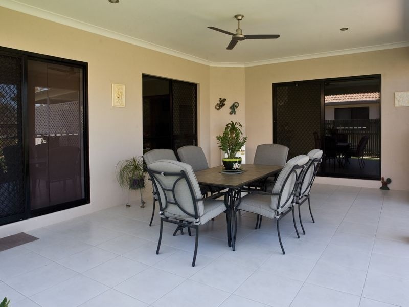 37  Mannikin Way, Bohle Plains QLD 4817