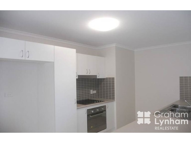 5 Malibu Parade, Mount Louisa QLD 4814