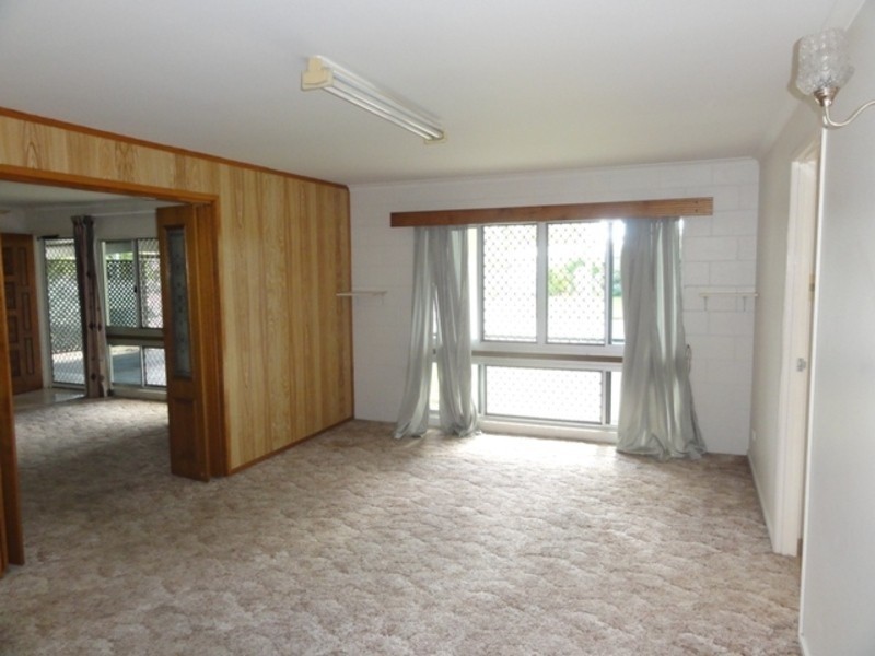 17 Malbon Road, Kirwan QLD 4817